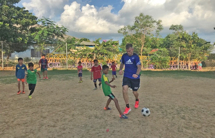 Mit Fussball Kindern geholfen