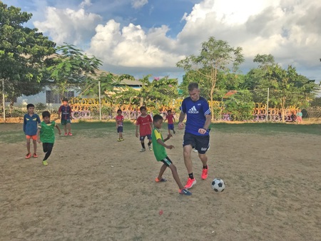 Mit Fussball Kindern geholfen