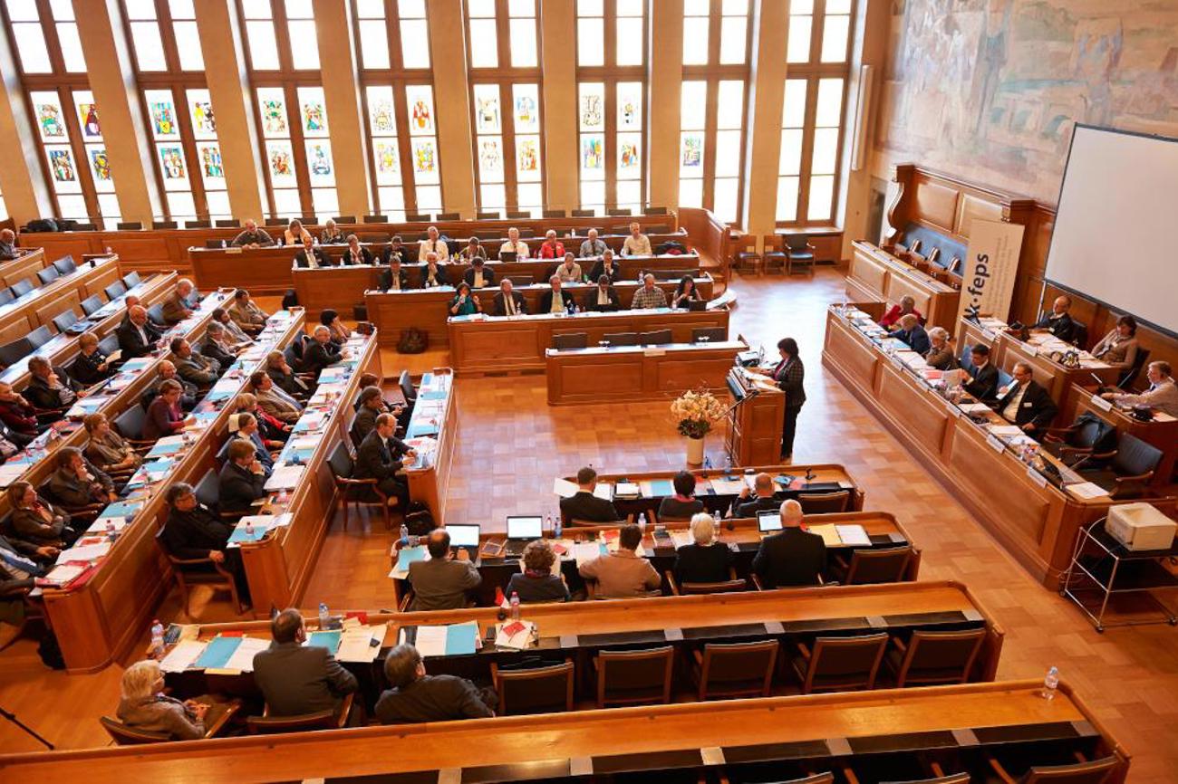Abgeordnetenversammlung im Berner Rathaus: Das Kirchenparlament bestimmt die Geschicke des Schweizerischen Evangelischen Kirchenbundes, der heuer 100 Jahre alt wurde.
