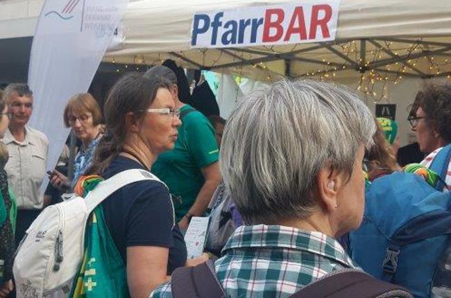 Die Pfarrbar.